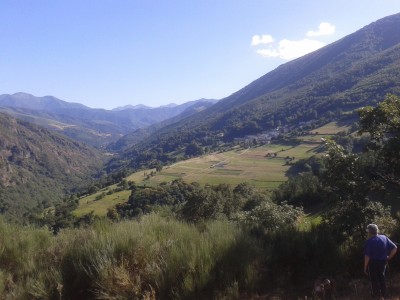 MERA.- Al fondo, Fuentes del Narcea