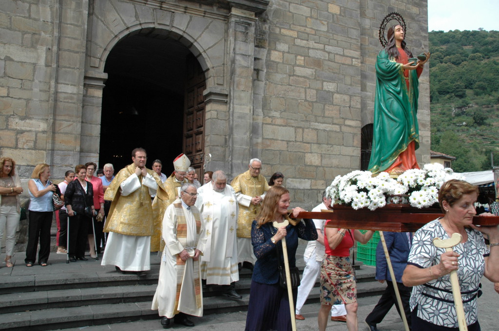CANGAS DEL NARCEA. Fiestas de la Magdalena. ¿Quién era? > De acebo y jara CANGAS DEL NARCEA. Fiestas de la Magdalena. ¿Quién era? > De acebo y jara
