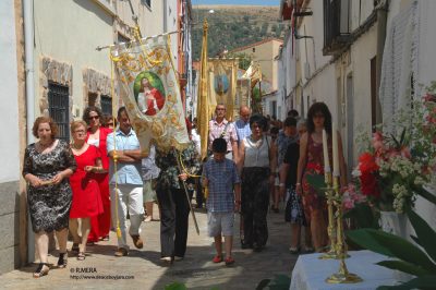 MERA.- Procsión del Corpus en Berzocana