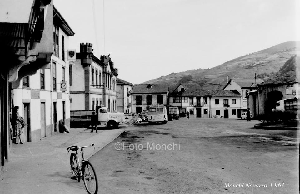 CANGAS DEL NARCEA.- La foto y su pie: El Corral que fue