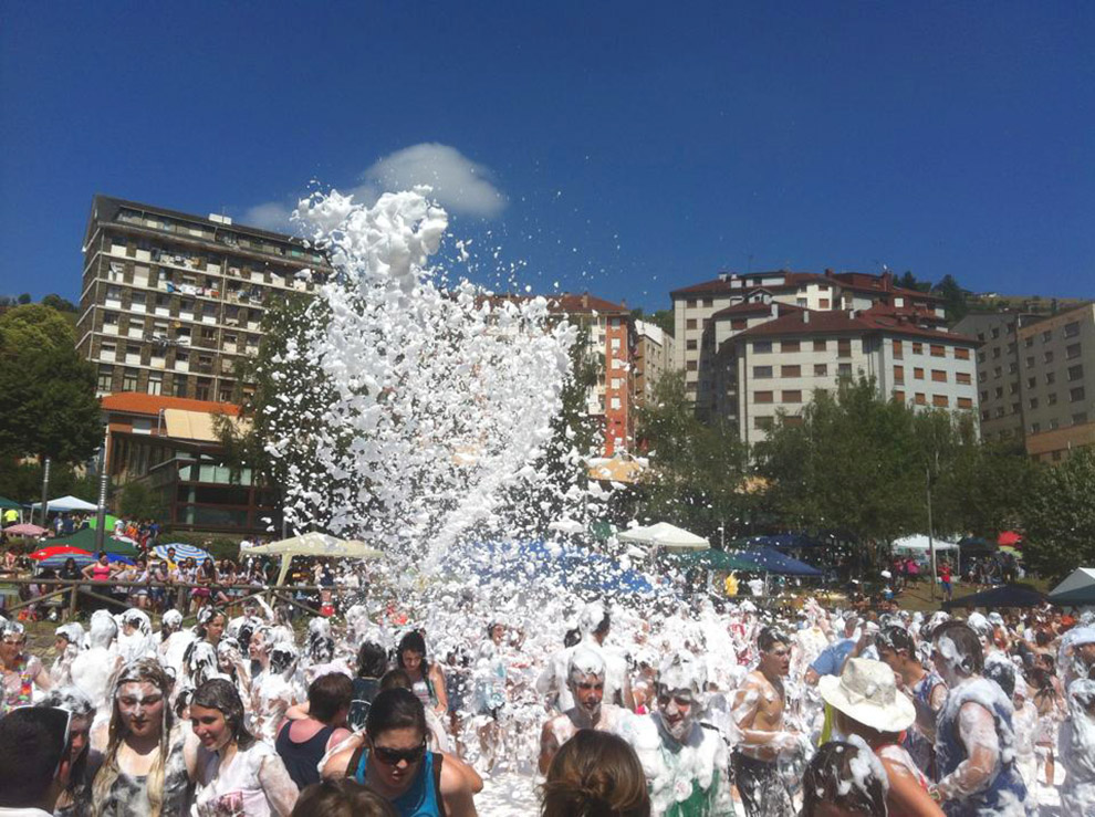 CANGAS DEL NARCEA.- El Portfolio y la programación festiva. Necesidad de cambio