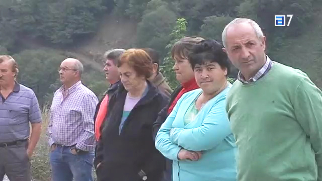 CANGAS DEL NARCEA.- La protesta de Bergame y la polémica de las carreteras