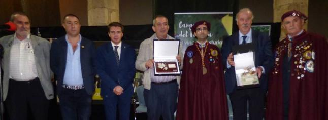 CANGAS DEL NARCEA.- Del Bosque y Víctor González homenajeados