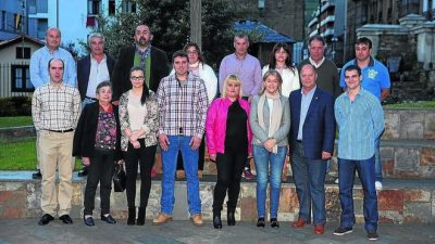 Miembros de fORO en Cangas