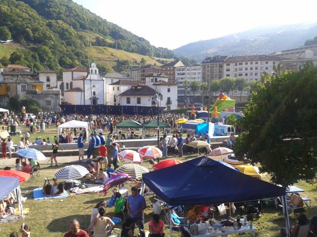 CANGAS DEL NARCEA.- “A Fontaniella lo que le duele es el aumento de la actividad en las fiestas del Carmen”.