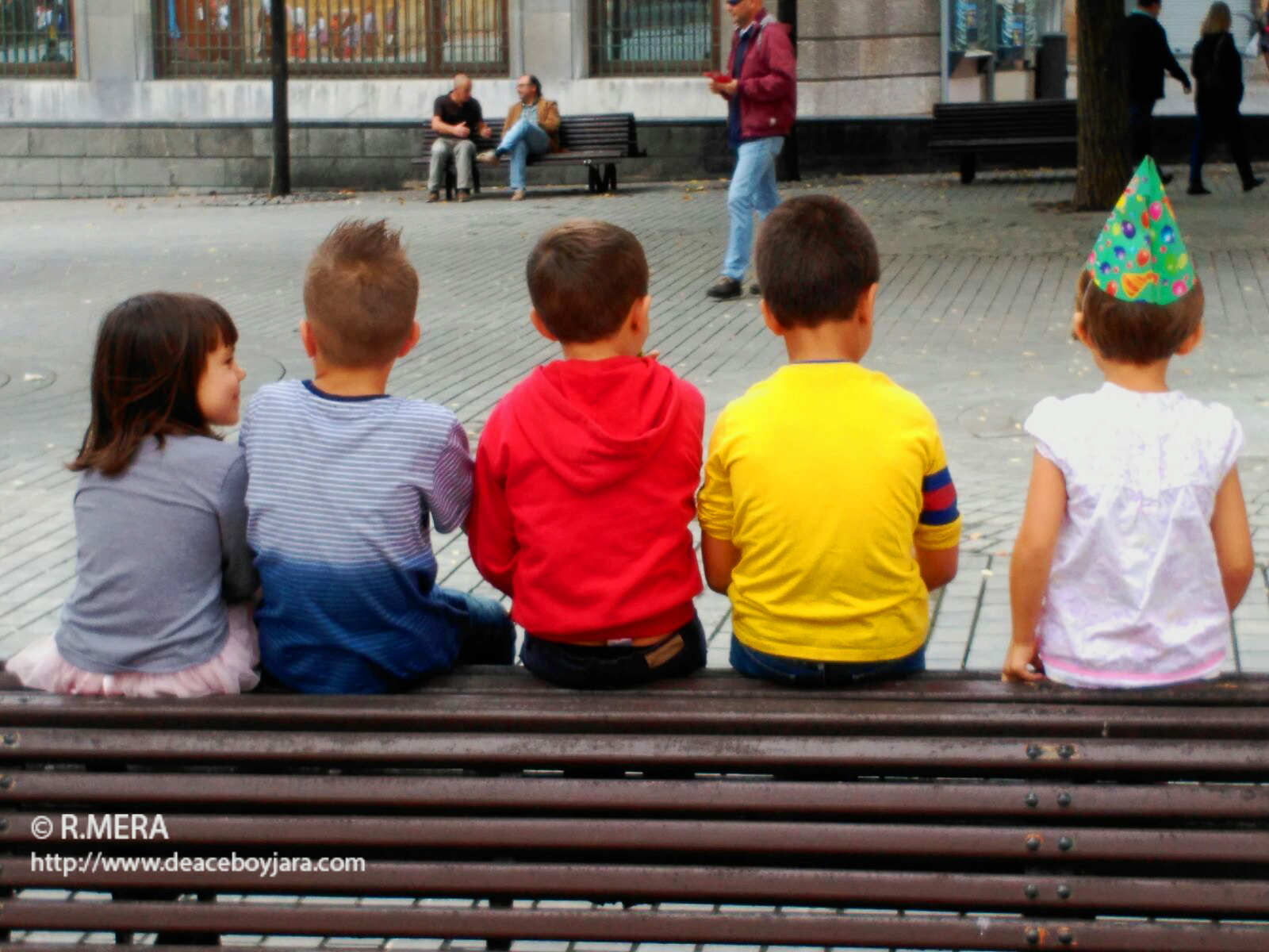 La foto y su pie: Mirando al futuro