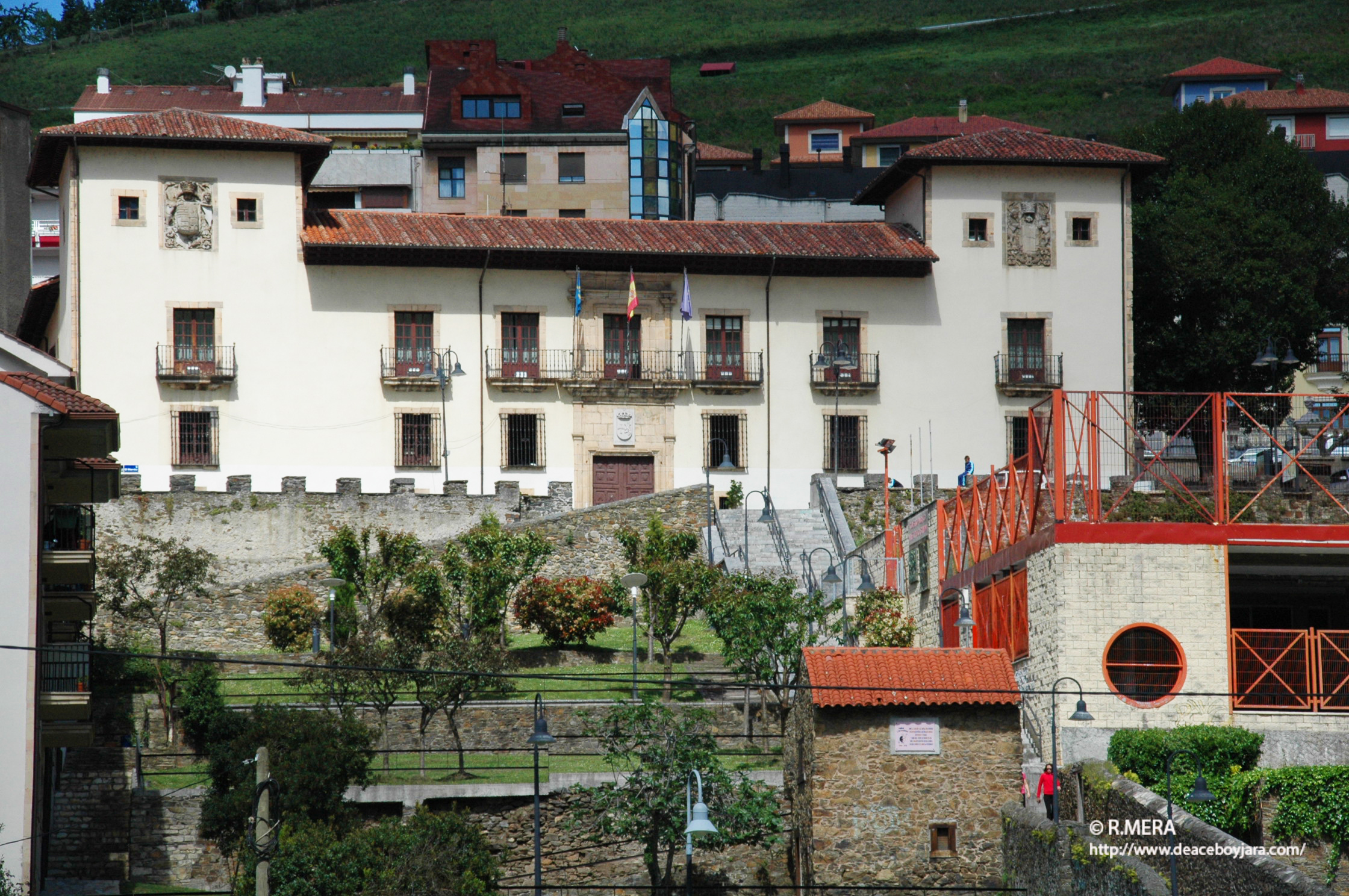 CANGAS DEL NARCEA.- Iniciado el juicio contra el ex policía local Gonzalo Azkárate por malversación de caudales públicos