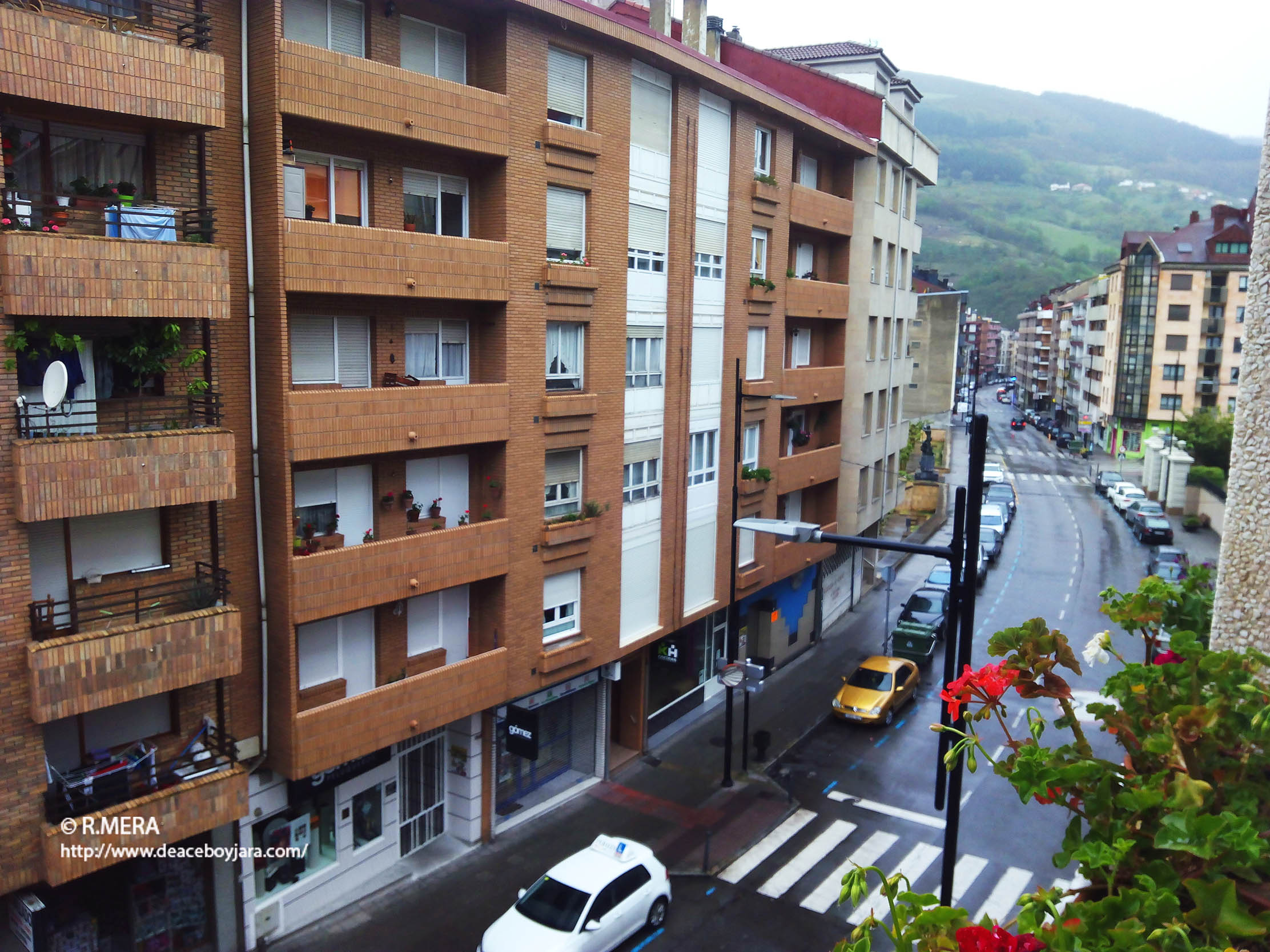 CANGAS DEL NARCEA.- Domingo de agua y silencios