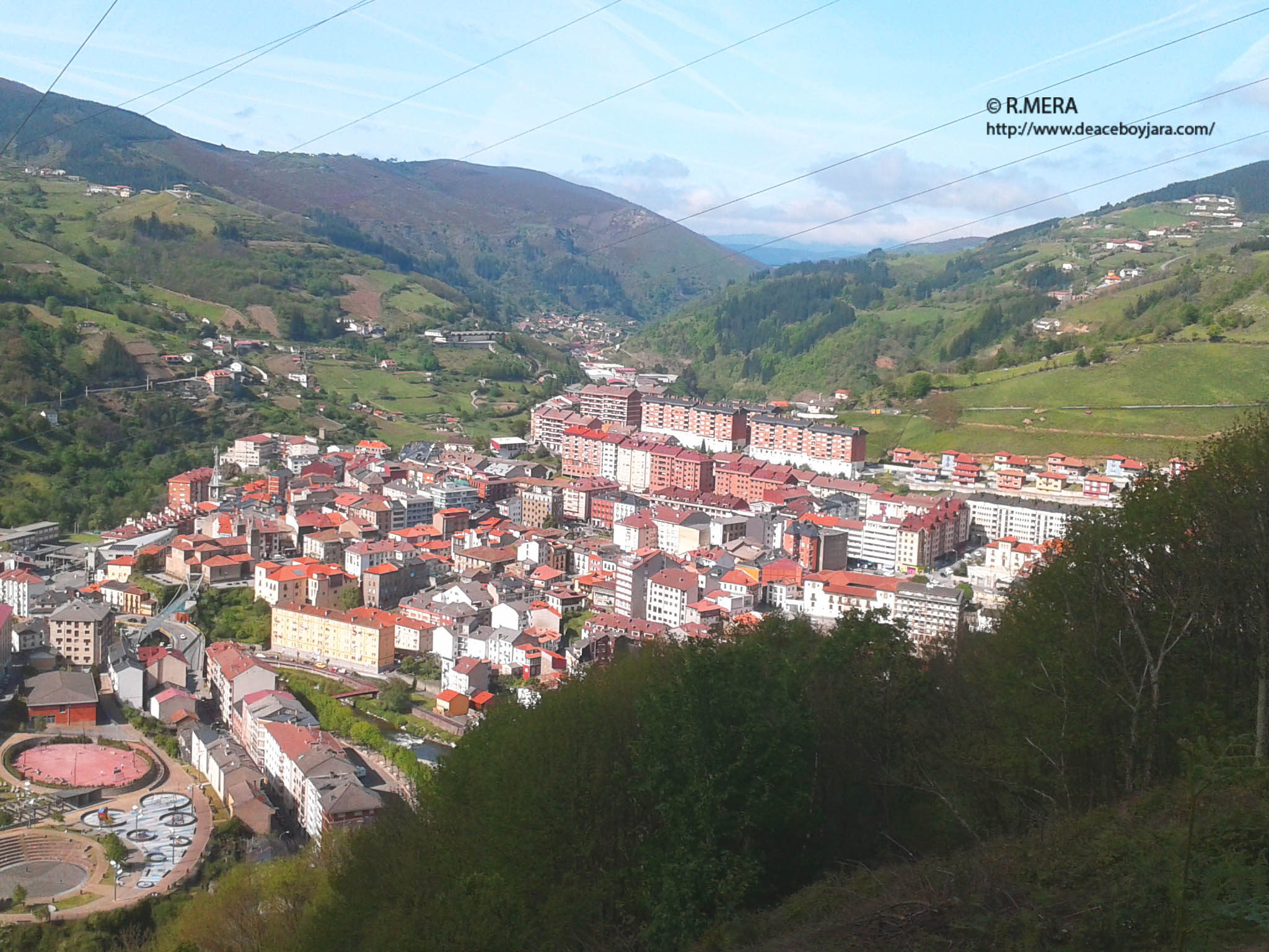 CANGAS DEL NARCEA.- La Escuela Oficial de Idiomas cumple 10 años