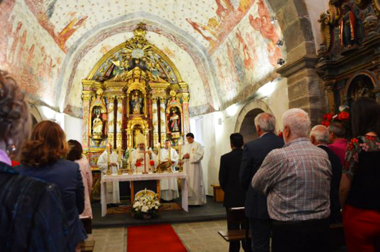 CANGAS DEL NARCEA.- Las pinturas de la iglesia de San Salvador, en Cibuyo, ya lucen ya con todo su esplendor.