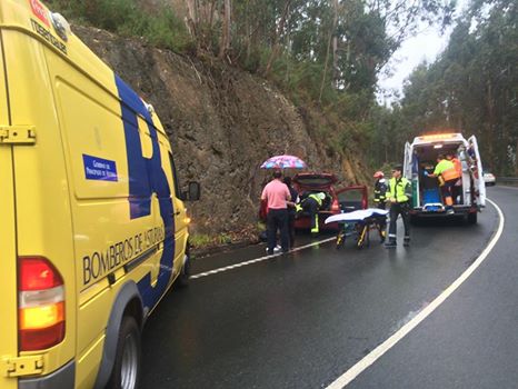 CANGAS DEL NARCEA/TINEO.- Mujer herida en accidente en Calabazos