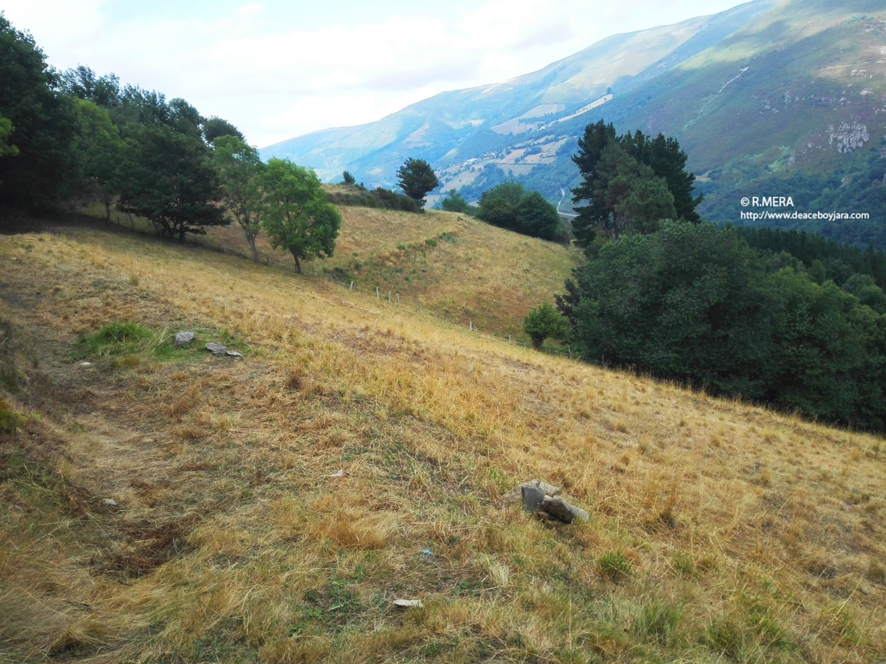 La foto y su pie: Ha agostado julio los campos