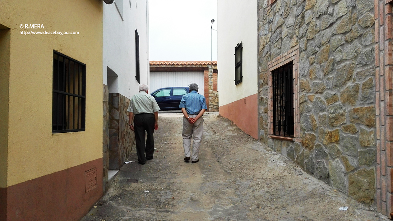 La foto y su pie: Camino de casa