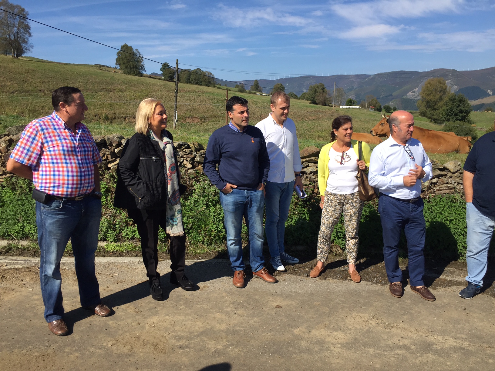 CANGAS DEL NARCEA.- El PP con el ganadero y contra el lobo