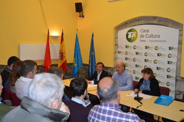 SUROCCIDENTE.- Los ataques de lobos a las ganaderías enfadan a los ganaderos