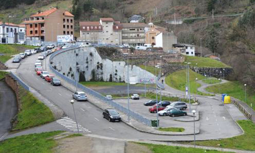 CANGAS DEL NARCEA.- La residencia de mayores: un pasito p´alante, un pasito p´atrás