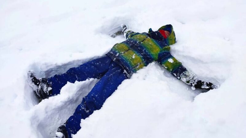 Nieve en campos, aldeas y ciudades (Cangas, Madrid, Aranda)