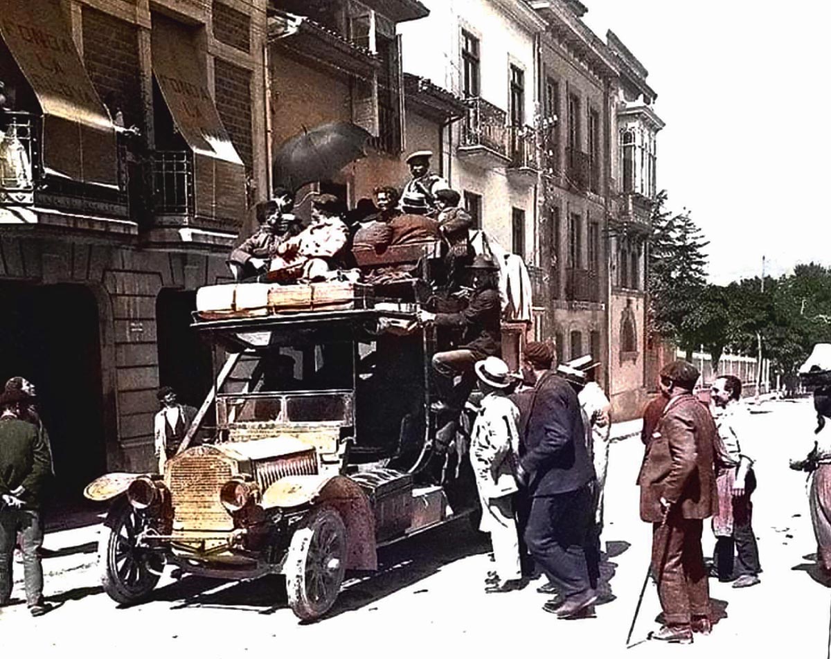 Viajar sentado en la baca de Grao a Cangas o de Cangas a Rengos