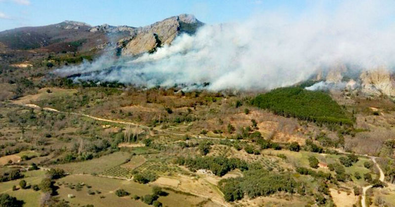 Cárcel y multa para el autor del incendio del “Collado del Moro”