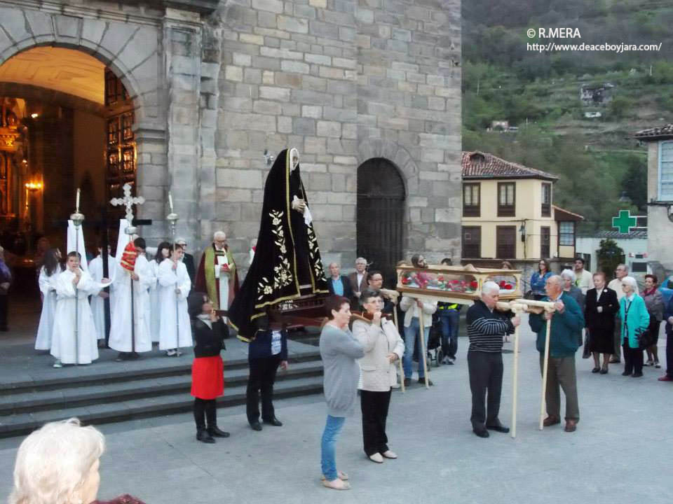 Dejemos la  Semana Santa en paz, se salva ella misma