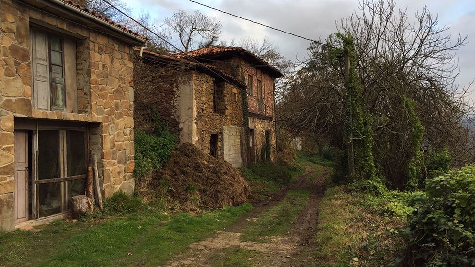 Pueblos, vacíos, niños y realidades