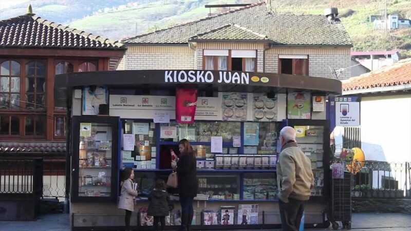 Cangas del Narcea quiere modernizar el comercio e instalar una red pública wifi