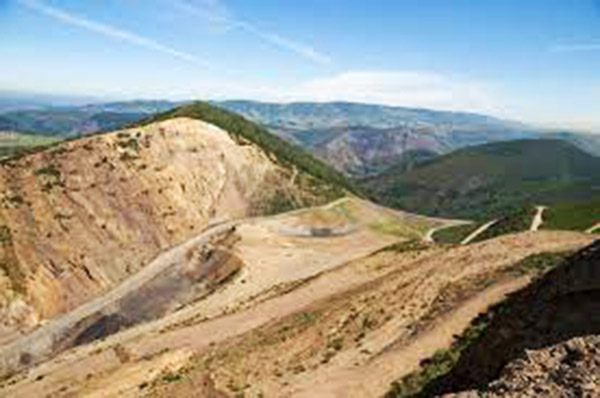 Ibias, Degaña y Tineo recibirán 82,5 millones para restauraciones mineras