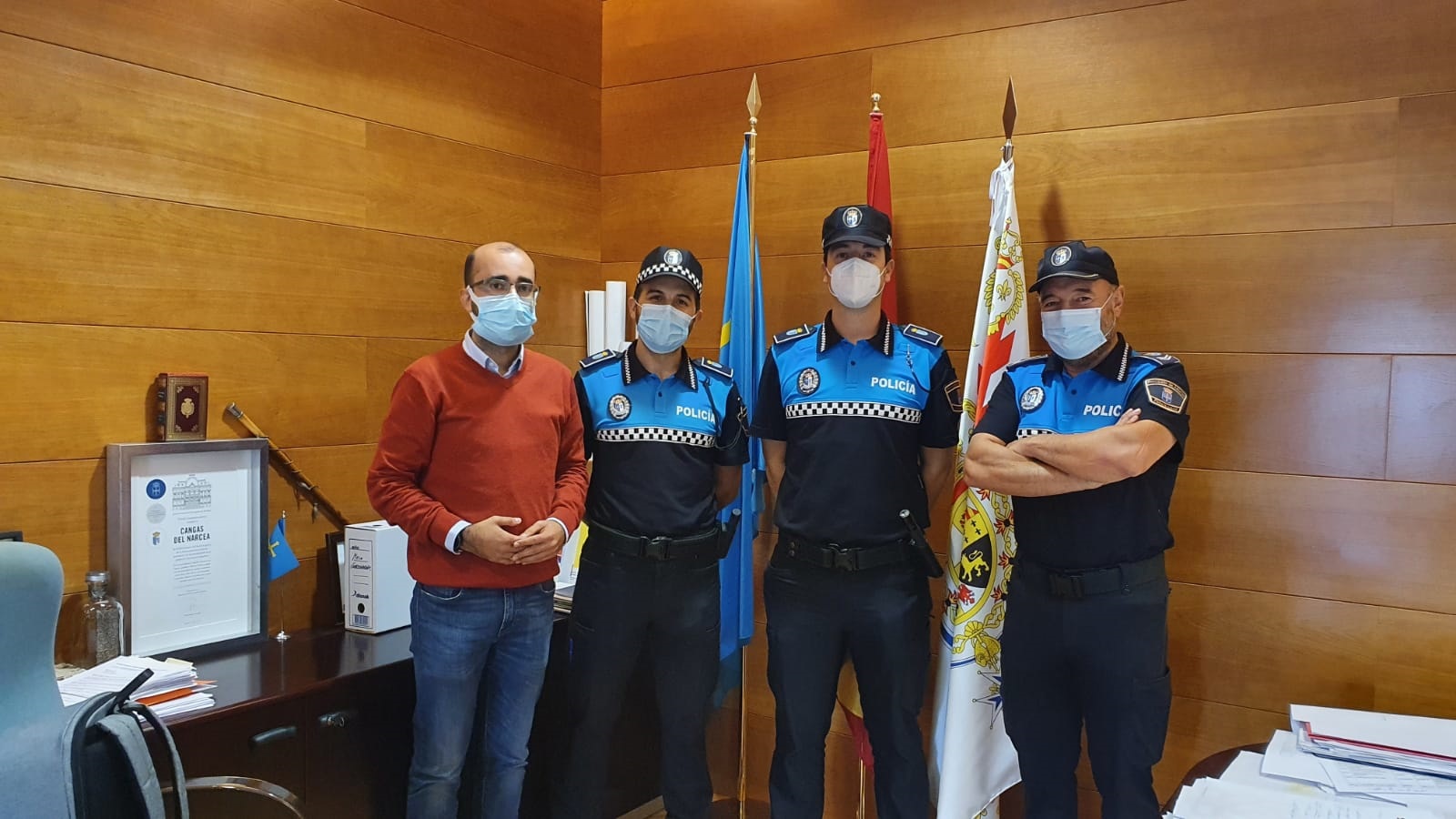 Cangas del Narcea incorpora dos nuevos agentes a la Policía Local