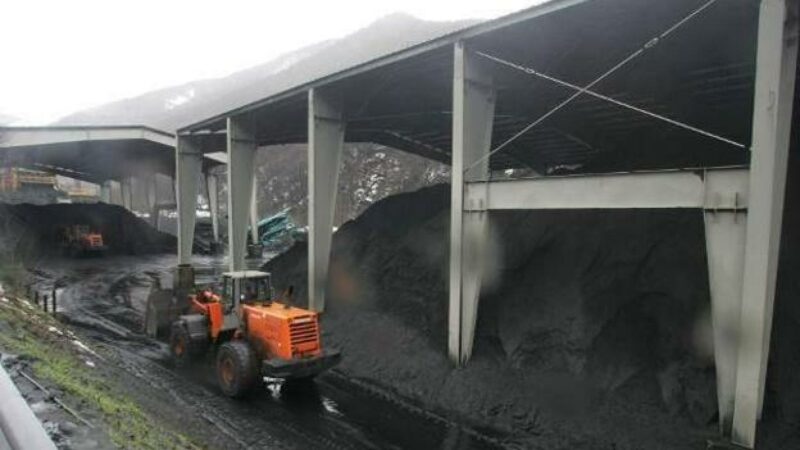 Adelante el Parque fotovoltaico de Cerredo