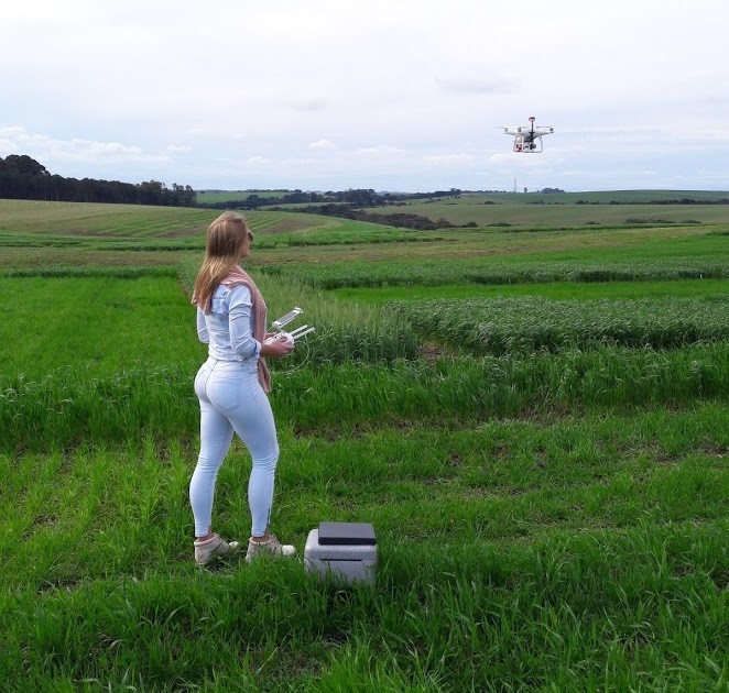 Drones para las mujeres del campo. Tendrán prioridad en su manejo