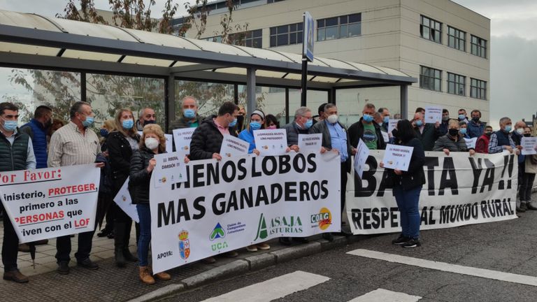 El PP pide el rechazo al Plan del lobo y la expulsión de Hugo Morán