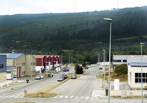 “Sin actividad económica, la Asturias rural está condenada al subsidio, al paro o a la emigración”