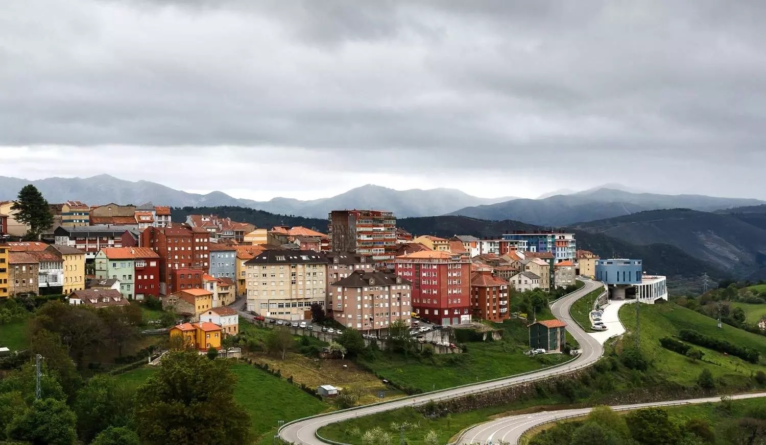 TINEO: “Naturaleza y oro en el Camino Primitivo”