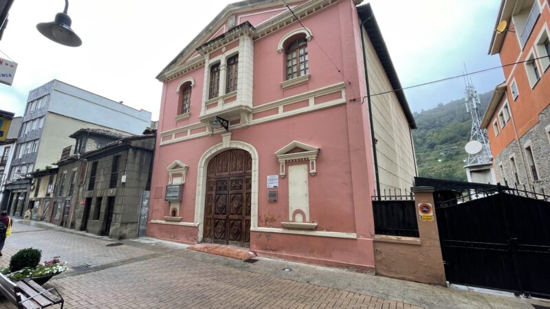 Cangas del Narcea modernizará el equipamiento del teatro Toreno con fondos europeos