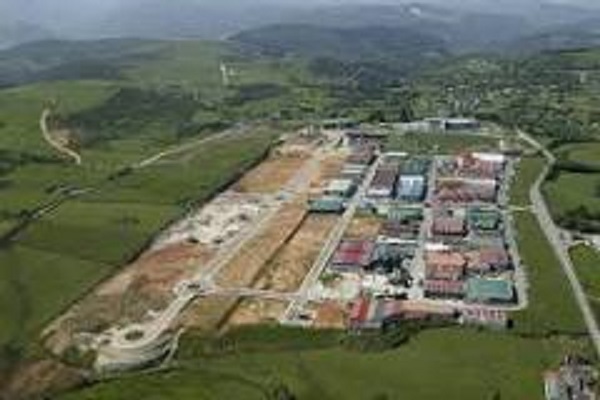 TINEO.- Mejoras en el polígono de La Curiscada