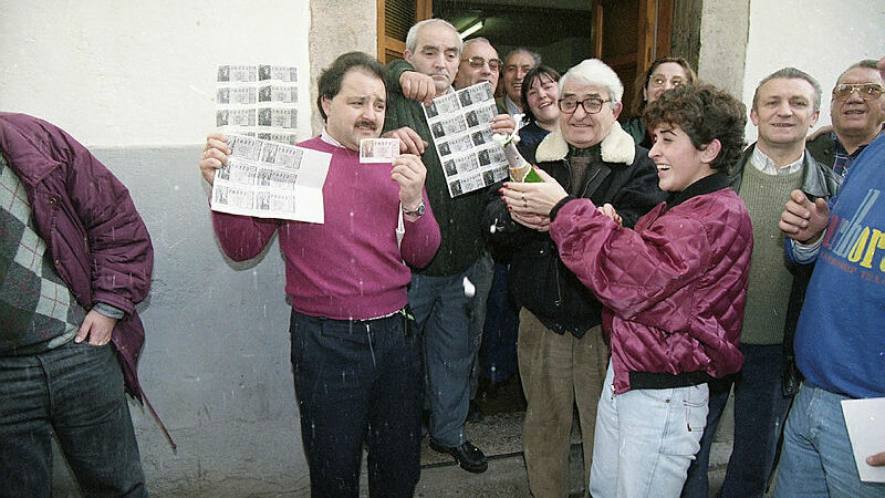 Un aniversario más que millonario. De cómo Cangas e Ibias recibieron una lluvia de millones (II)