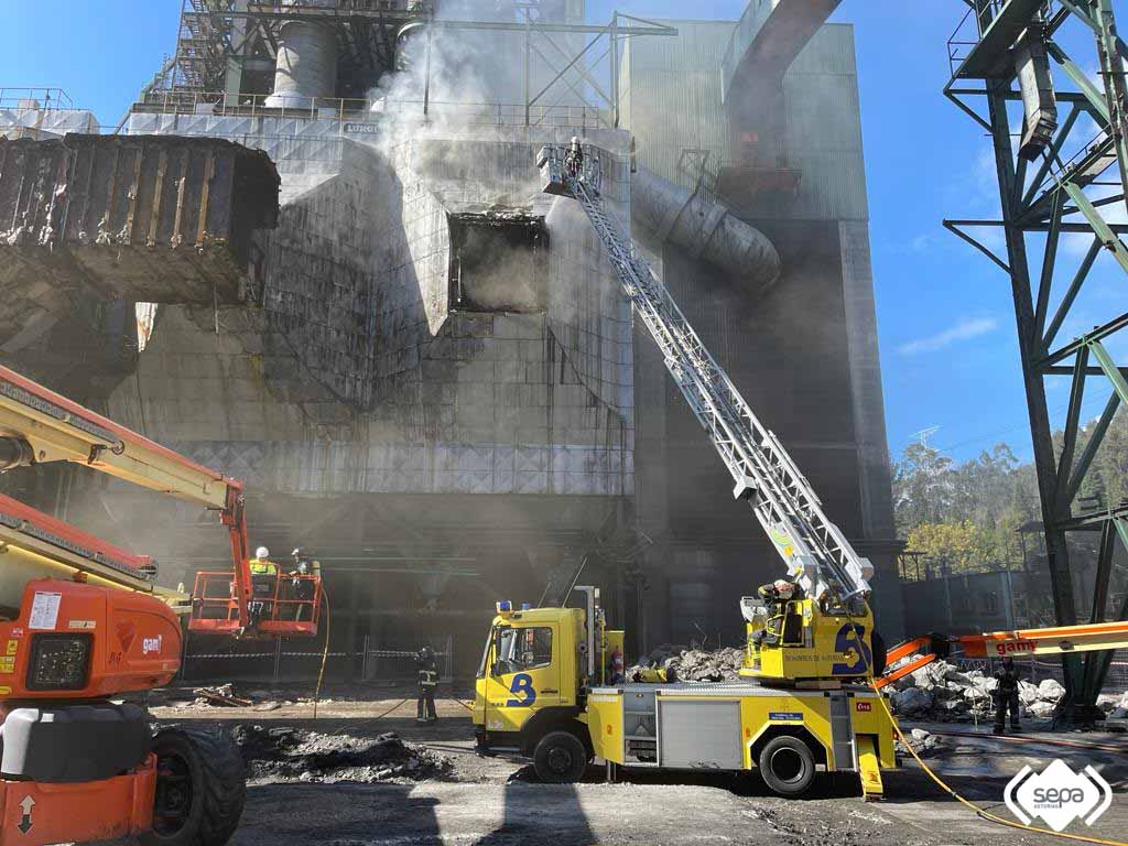 TINEO.-Incendio en Soto de la Barca