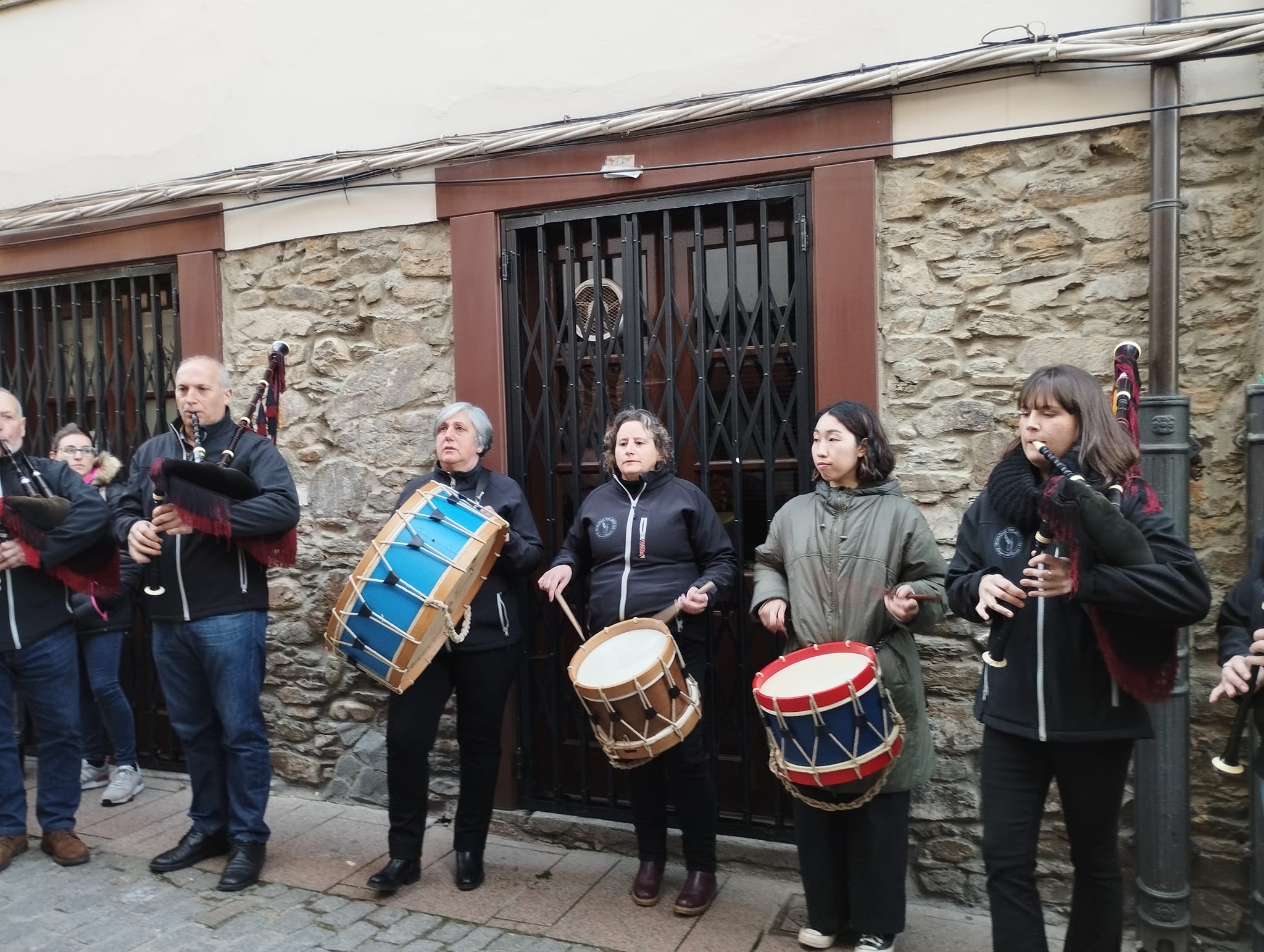 Cariñoso recuerdo-homenaje a Antón Chicote