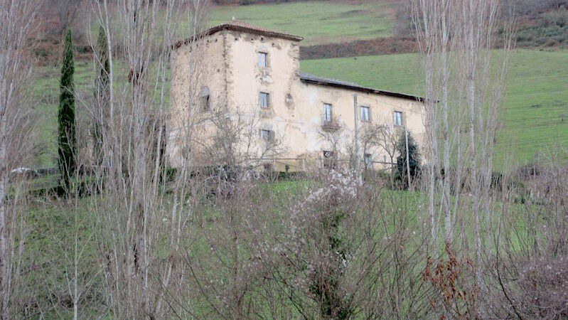 1.929.- La reconsagración de la capilla del palacio de Ardaliz y una rumbosa boda