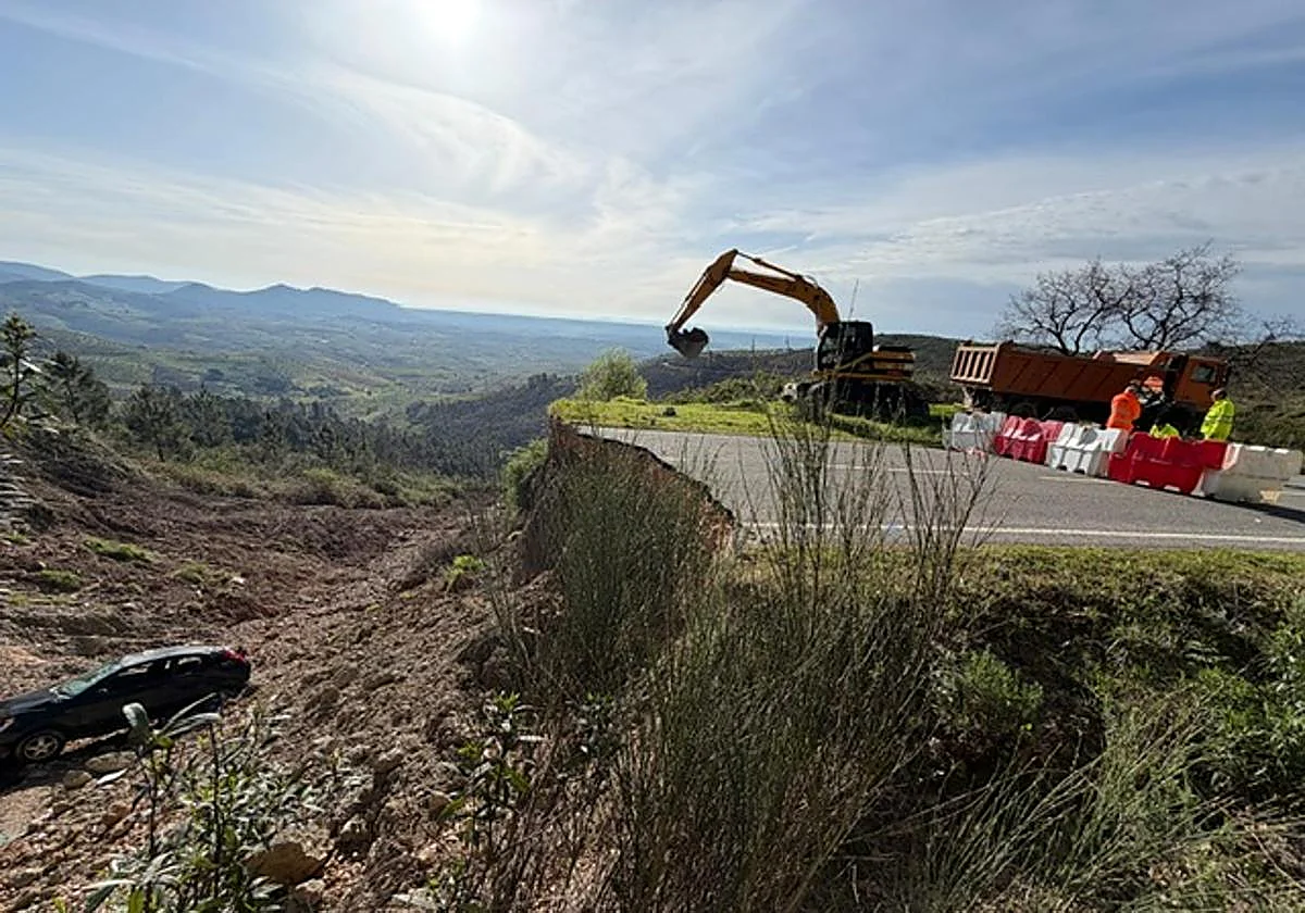 BERZOCANA.- Se inician los trabajos de restauración en CC-428