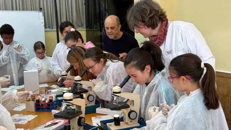 CANGAS DEL NARCEA.- De aulas a laboratorios
