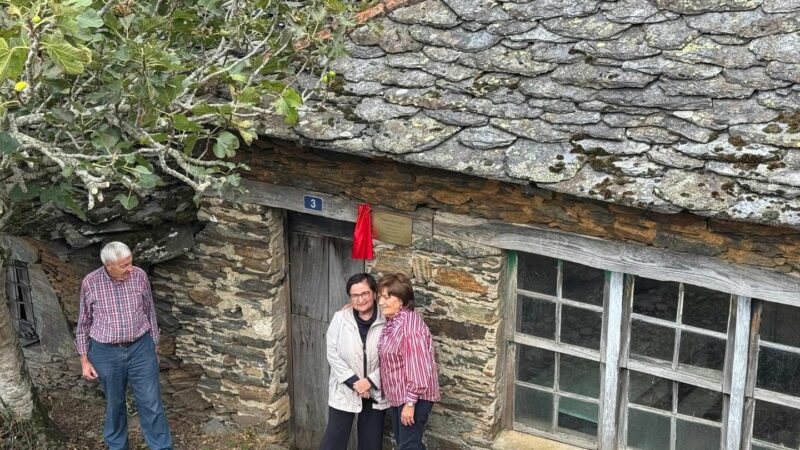 ALLANDE.- Beveraso homenajea a Amparo Rúa